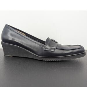 Salvatore Ferragamo Boutique Wedge Loafers Dark Blue Leather Size 6.5 AAAA Italy